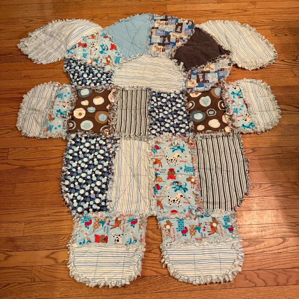 1.a.0.0.0.3 Handmade Puppy Dog Shaped Rag Quilt Blanket Floppy Ears 57x55